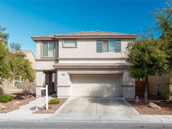 4464 Penguin Avenue , North Las Vegas, NV 89084