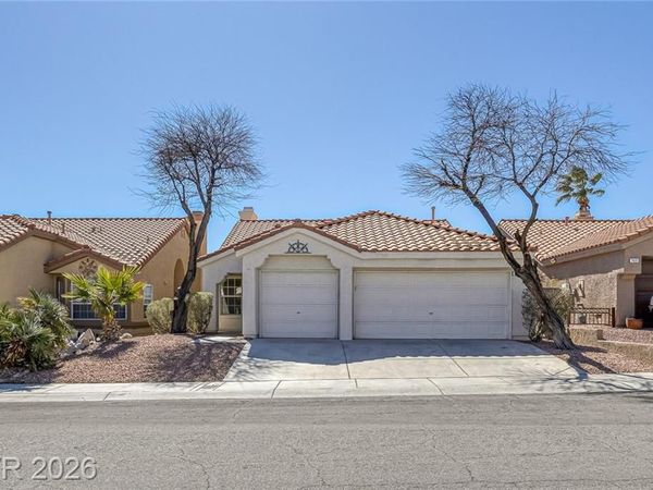 7633 Prairie Corners Drive, Las Vegas, NV 89128