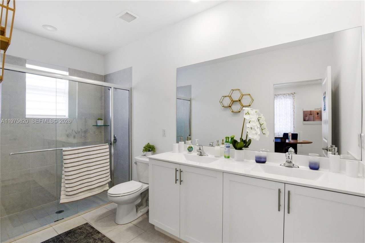 13319 SW 184th Ter , Miami, FL 33177 Photo