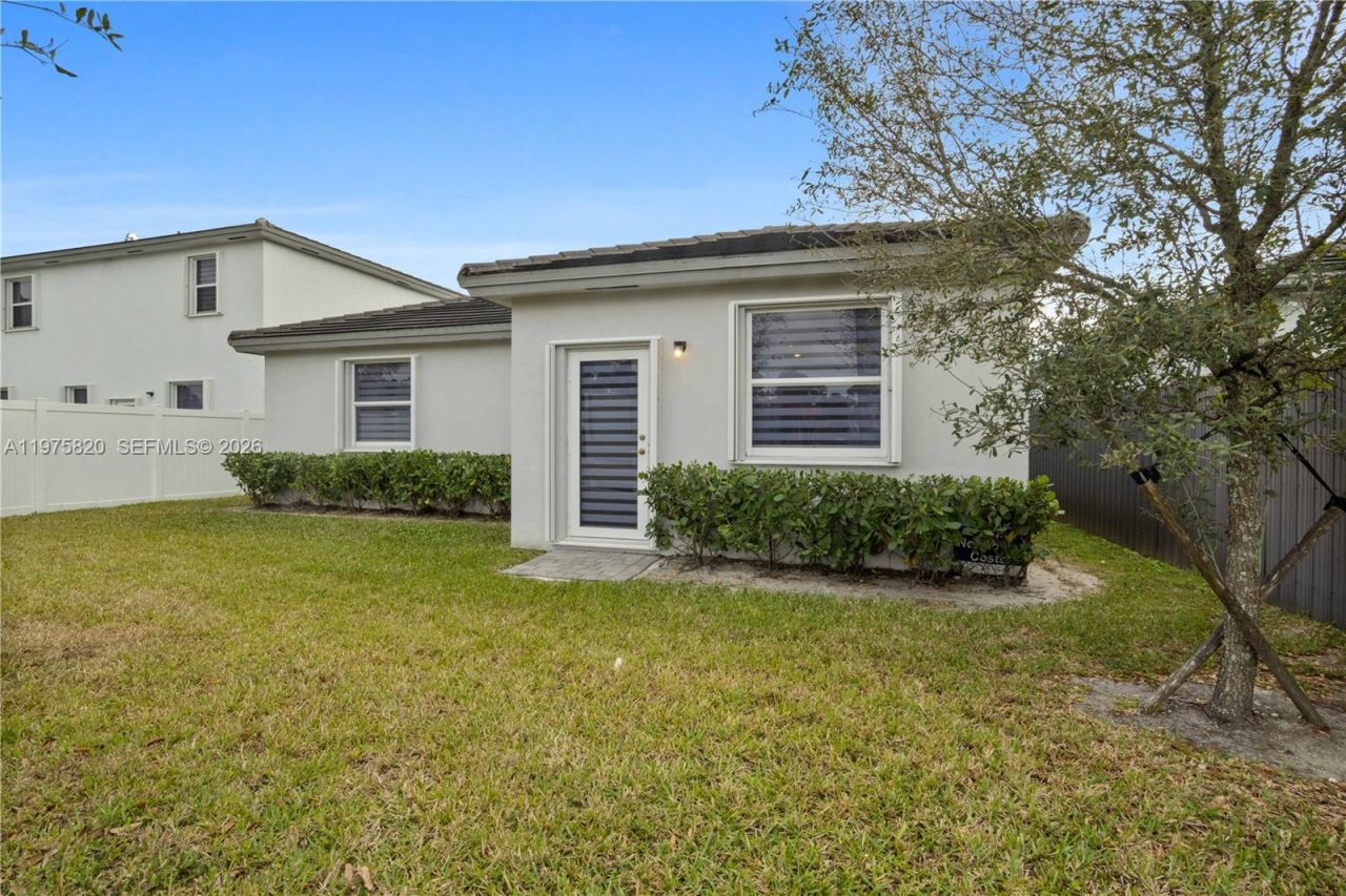 13319 SW 184th Ter , Miami, FL 33177 Photo