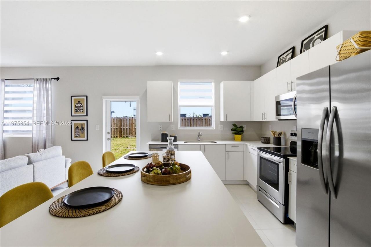 16122 SW 148th Ave, Miami, FL 33187 Photo