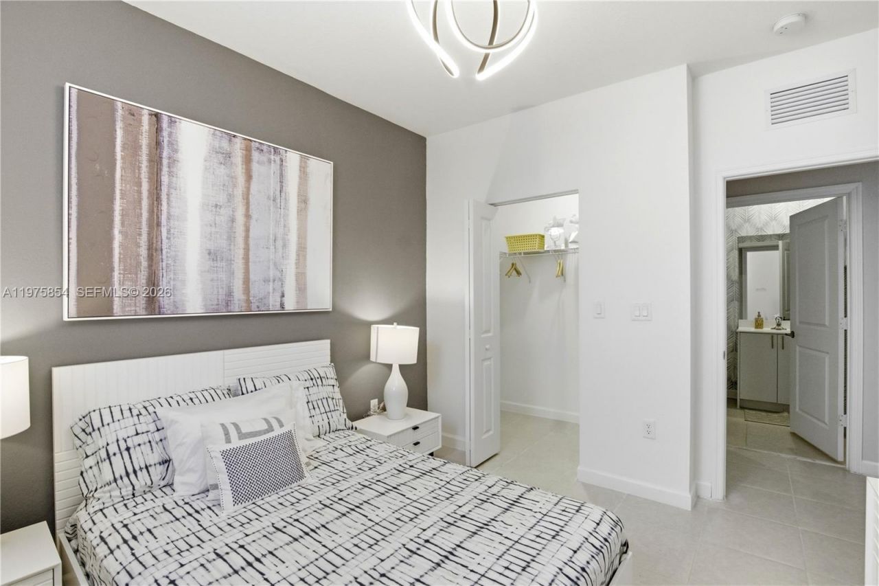 16122 SW 148th Ave, Miami, FL 33187 Photo