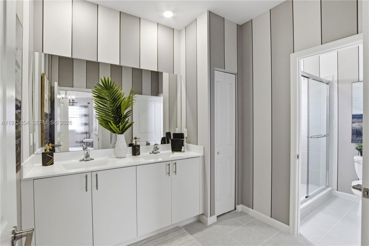 16122 SW 148th Ave, Miami, FL 33187 Photo