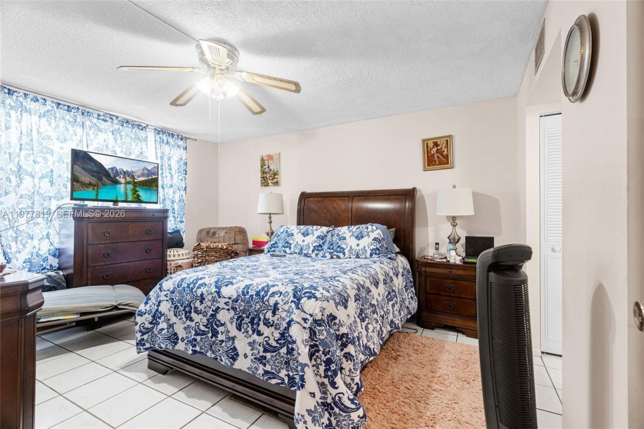 2998 NW 48th Ter , Unit 420, Lauderdale Lakes, FL 33313 Photo