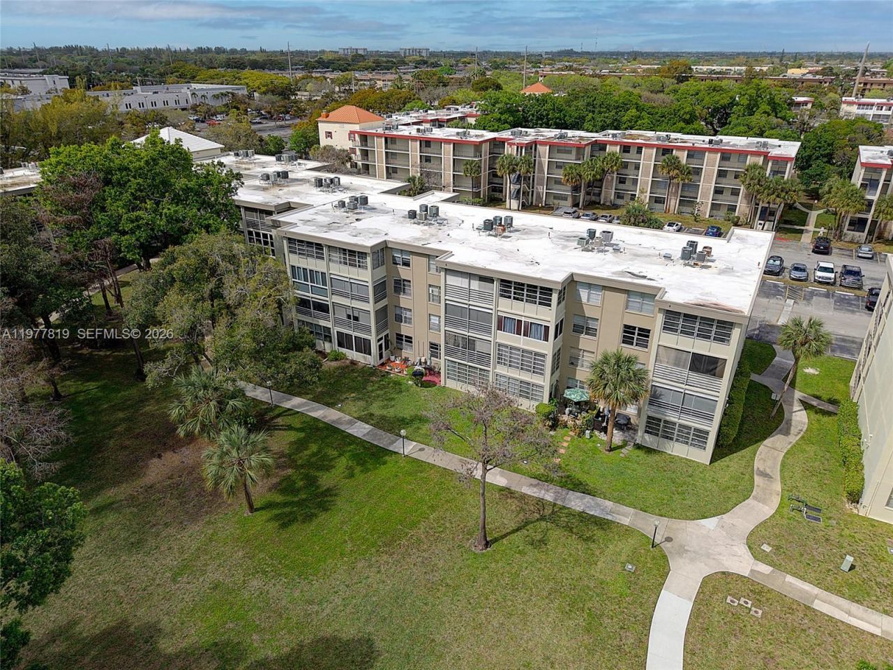 2998 NW 48th Ter , Unit 420, Lauderdale Lakes, FL 33313 Photo