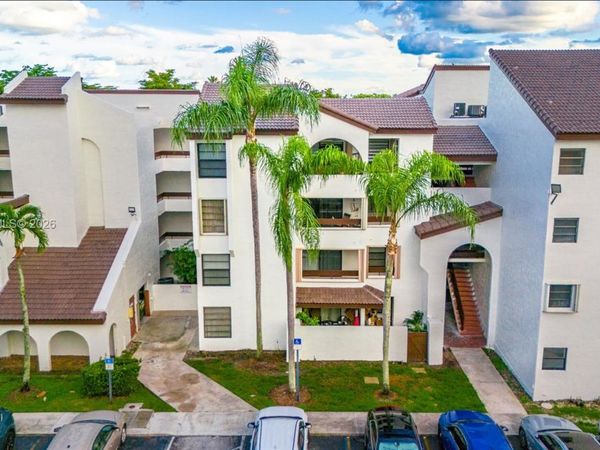 9140 SW 123rd Ct, Unit 210Q, Miami, FL 33186