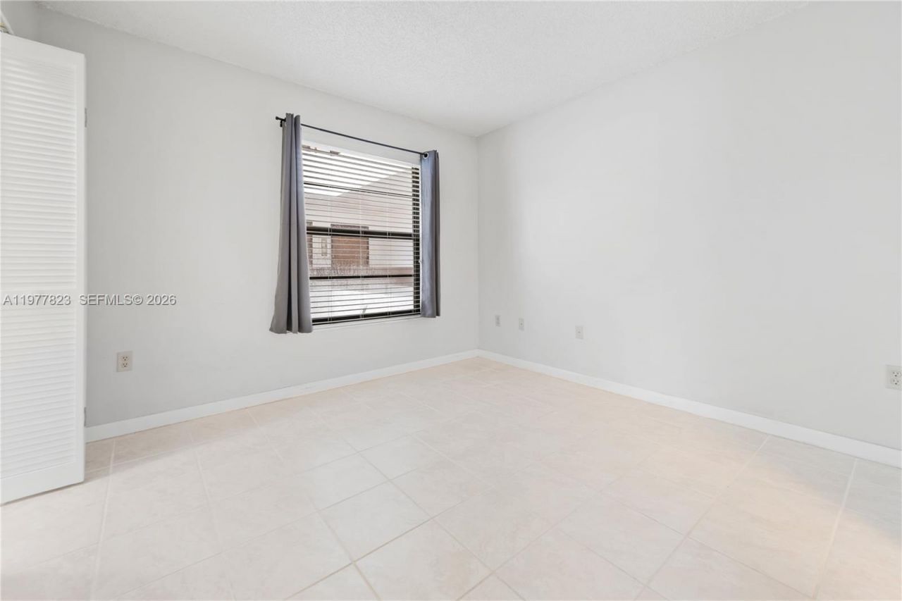 9140 SW 123rd Ct, Unit 210Q, Miami, FL 33186 Photo