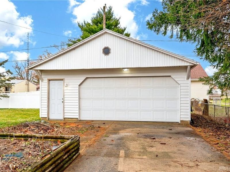 715 Beery Boulevard, Union, OH 45322 Photo 37