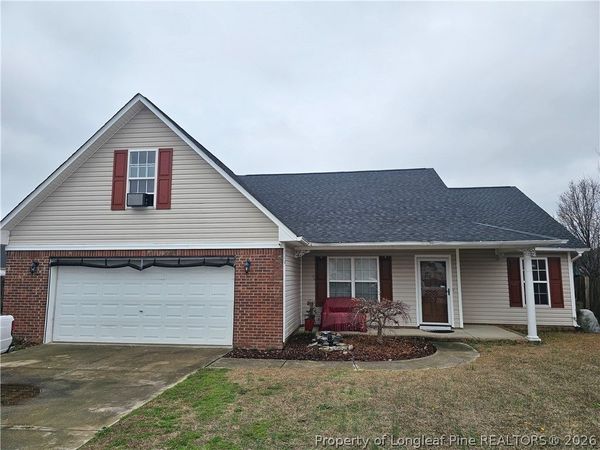 118 Garfield Drive , Raeford, NC 28376