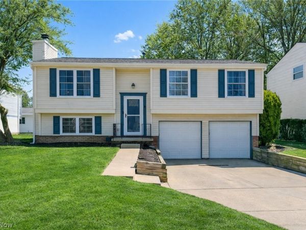 5430 Oak Ridge Drive, Willoughby, OH 44094