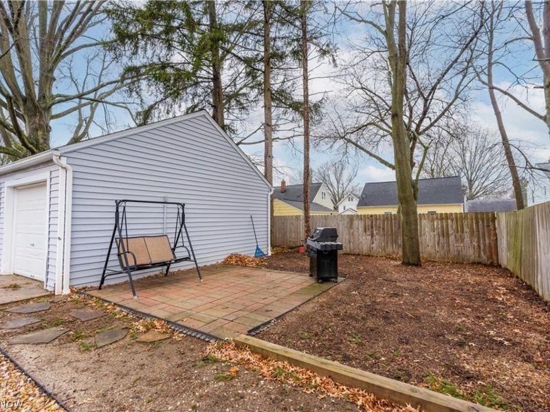 2642 10th Street, Cuyahoga Falls, OH 44221 Photo 6