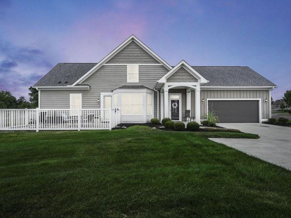 8268 Coppertop Lane , Lewis Center, OH 43035