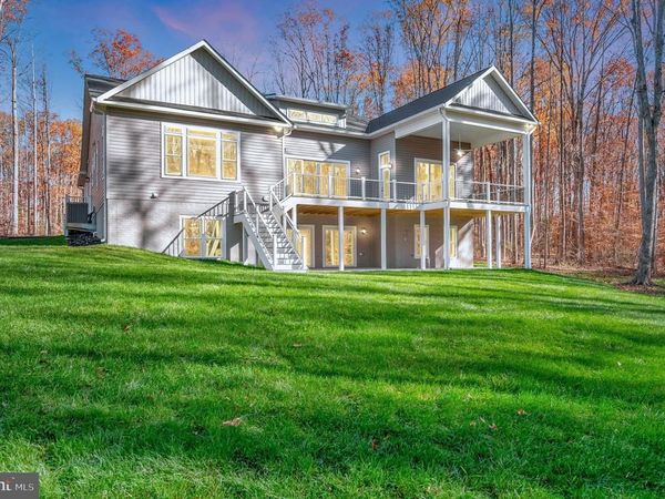 3905 HATTERAS COURT, BUMPASS, VA 23024