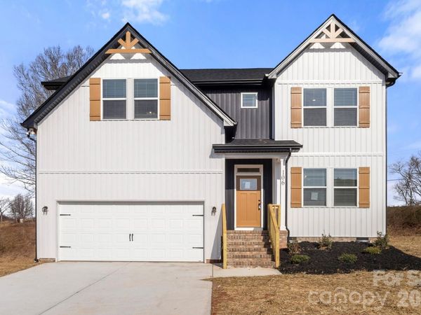 106 Indian Wells Court, Harmony, NC 28634