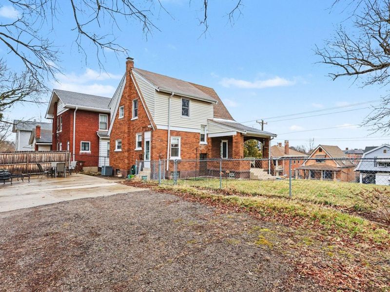 1821 Jefferson Avenue, Covington, KY 41014 Photo 2