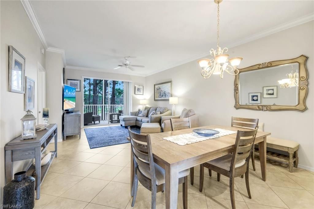8253 Parkstone Pl, Unit 206, Naples, FL 34120 Photo