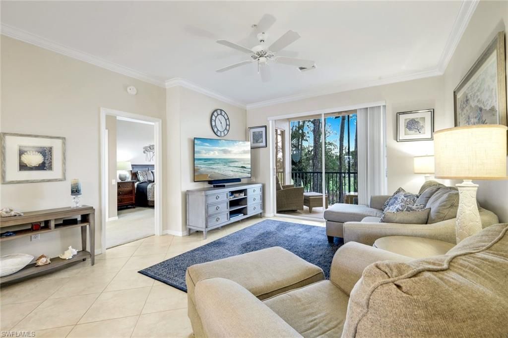 8253 Parkstone Pl, Unit 206, Naples, FL 34120 Photo