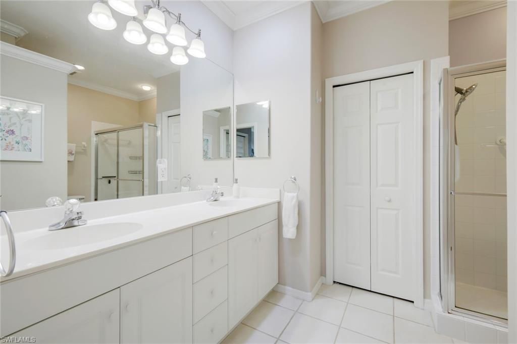 8253 Parkstone Pl, Unit 206, Naples, FL 34120 Photo