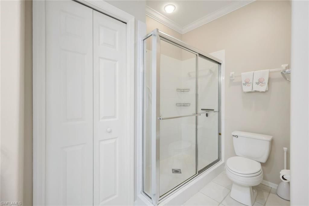 8253 Parkstone Pl, Unit 206, Naples, FL 34120 Photo