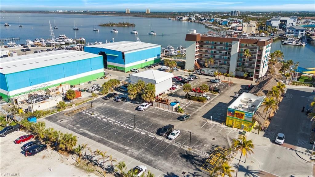 645 Old San Carlos Blvd, Fort Myers Beach, FL 33931 Photo