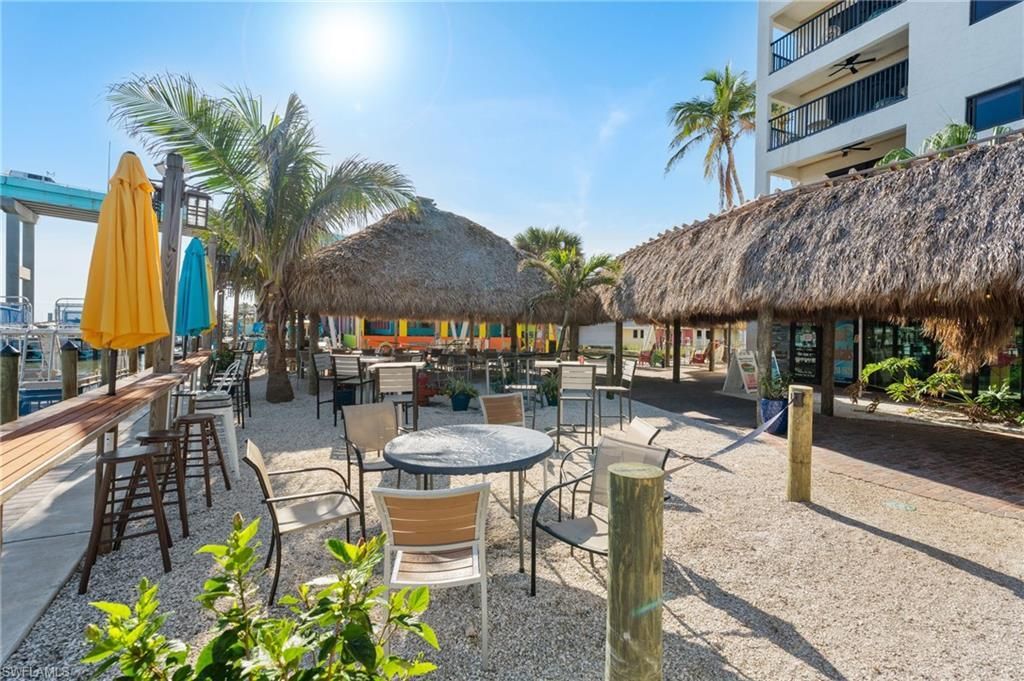 645 Old San Carlos Blvd, Fort Myers Beach, FL 33931 Photo