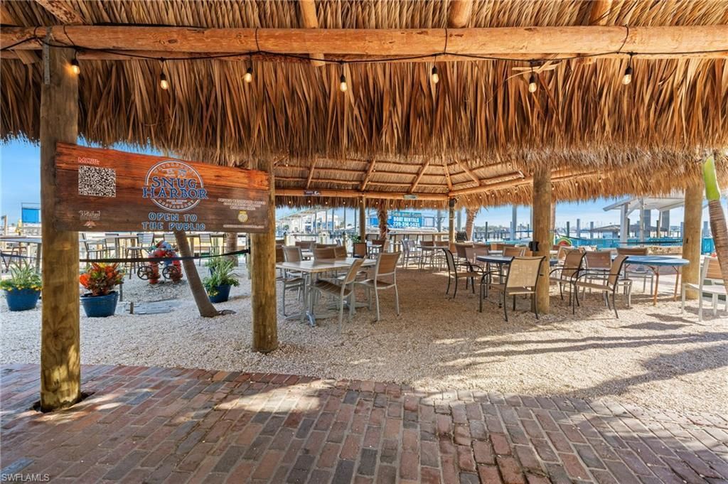 645 Old San Carlos Blvd, Fort Myers Beach, FL 33931 Photo