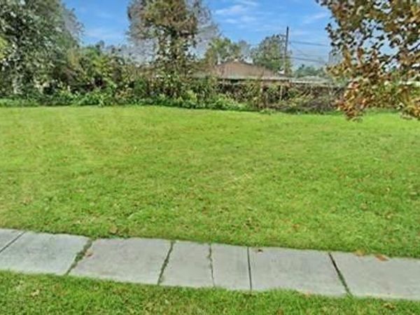 2728 GUERRA Drive , Violet, LA 70092