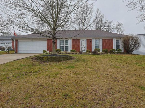 15 Old Orchard Lane, Monroe, OH 45050