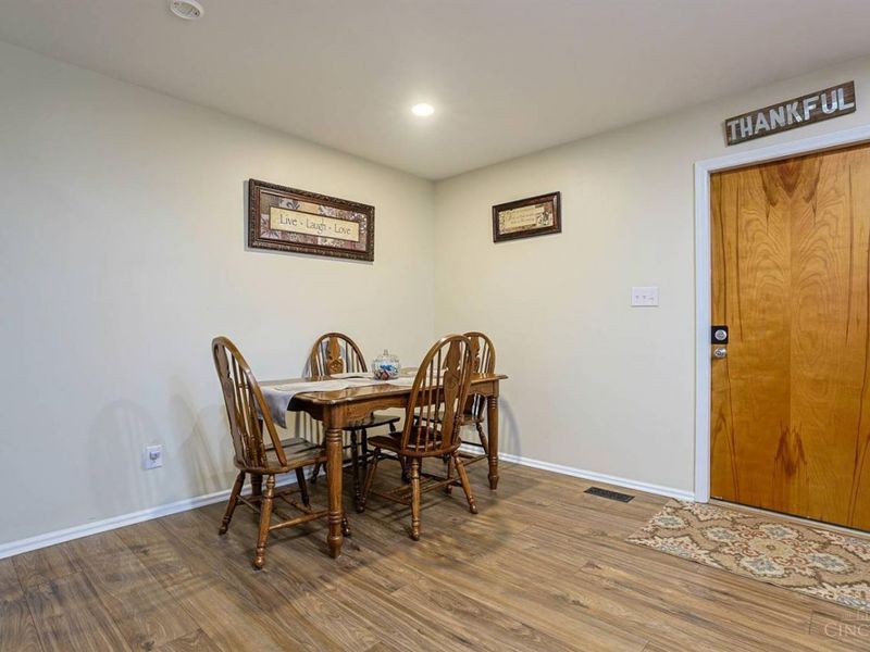 15 Old Orchard Lane, Monroe, OH 45050 Photo 12