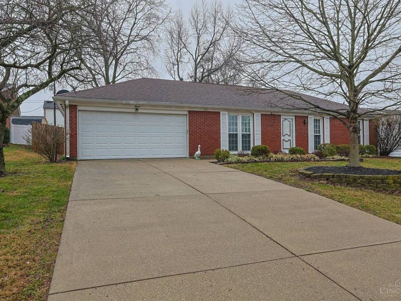 15 Old Orchard Lane, Monroe, OH 45050 Photo 2