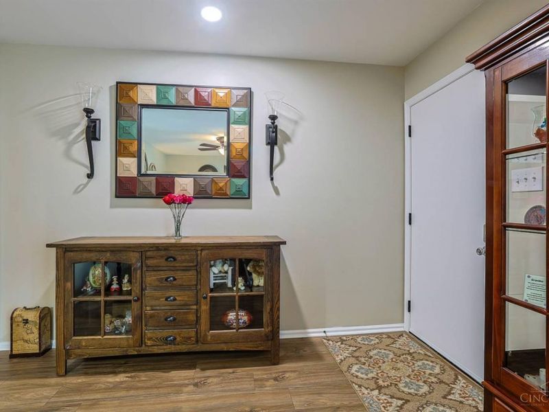 15 Old Orchard Lane, Monroe, OH 45050 Photo 4