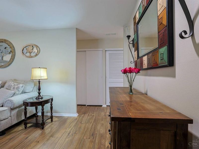 15 Old Orchard Lane, Monroe, OH 45050 Photo 5