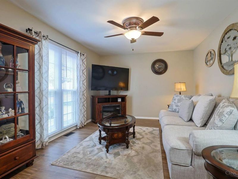 15 Old Orchard Lane, Monroe, OH 45050 Photo 6