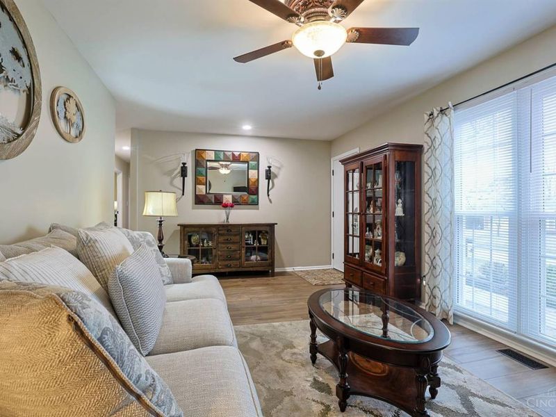 15 Old Orchard Lane, Monroe, OH 45050 Photo 7