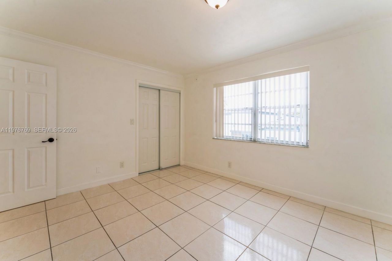 11005 SW 1st St , Unit 203, Sweetwater, FL 33174 Photo