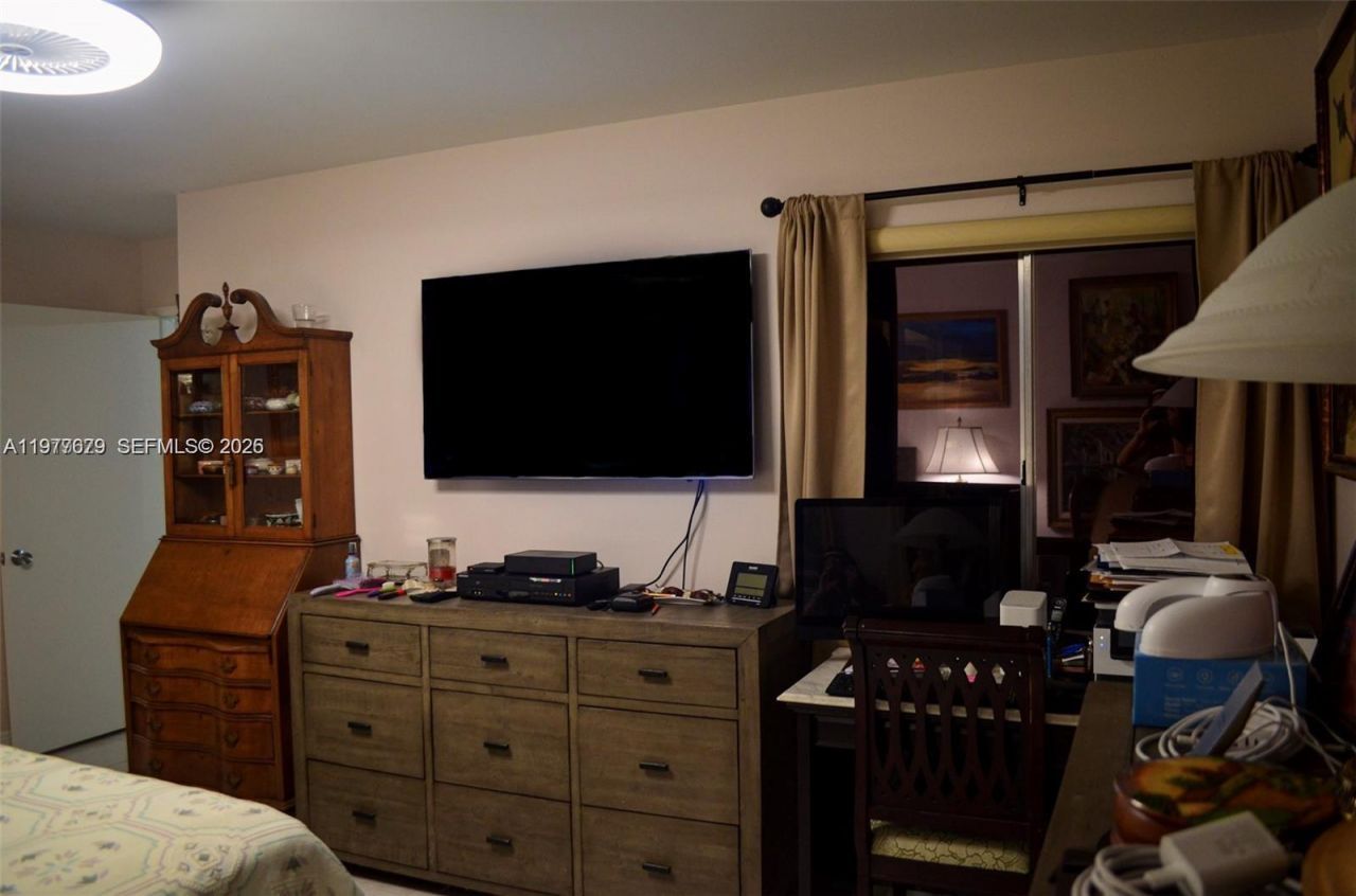 800 SW 142nd Ave, Unit 401N, Pembroke Pines, FL 33027 Photo