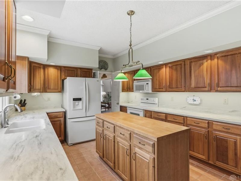 825 Lincoln Woods Court, Kettering, OH 45429 Photo 17