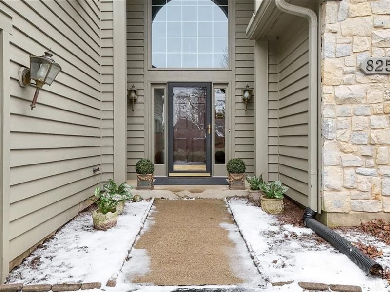 825 Lincoln Woods Court, Kettering, OH 45429 Photo 4