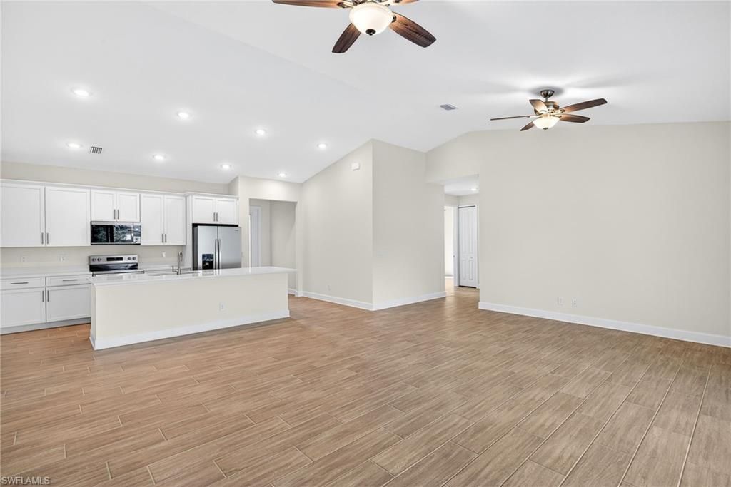 303 SE 1st Pl, Cape Coral, FL 33990 Photo