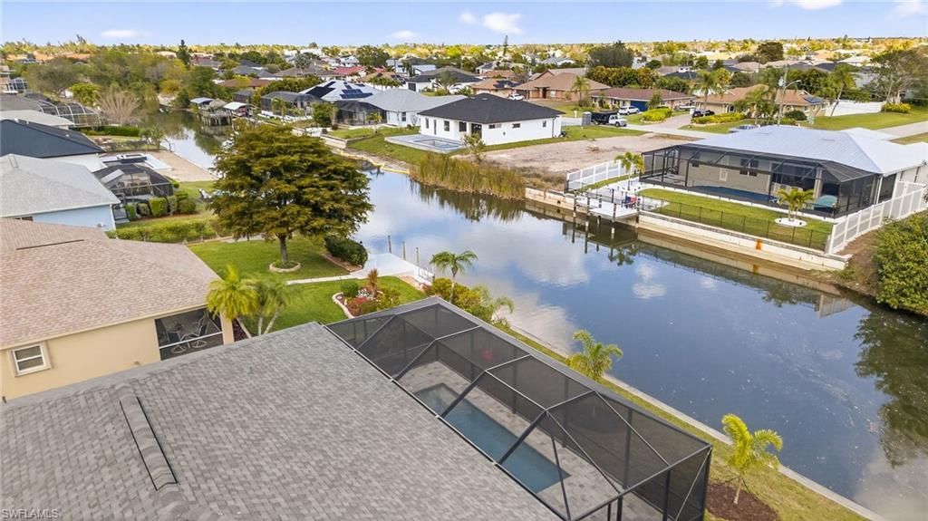 303 SE 1st Pl, Cape Coral, FL 33990 Photo