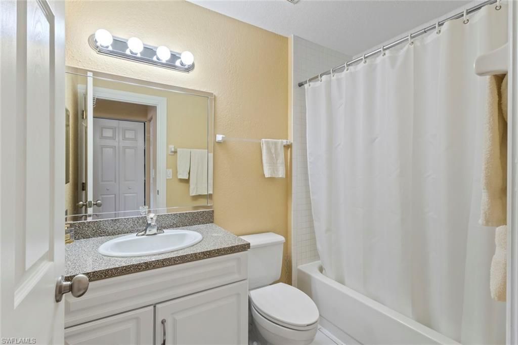 3405 Winkler Ave, Unit 204, Fort Myers, FL 33916 Photo