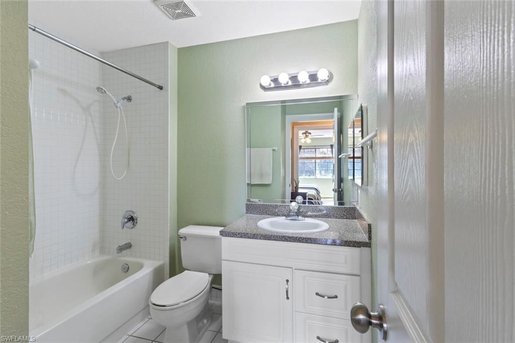 3405 Winkler Ave , Unit 204, Fort Myers, FL 33916 Photo