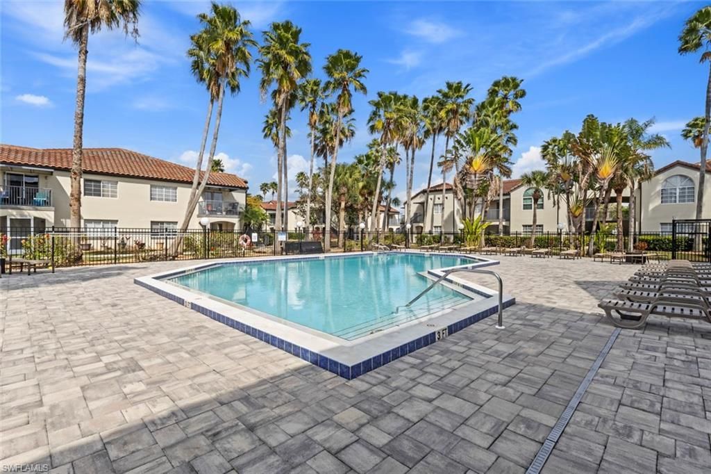 3405 Winkler Ave, Unit 204, Fort Myers, FL 33916 Photo