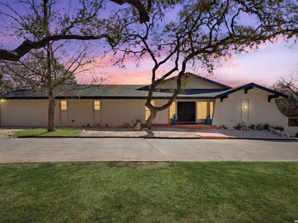 10206 Rafter S, Helotes, TX 78023