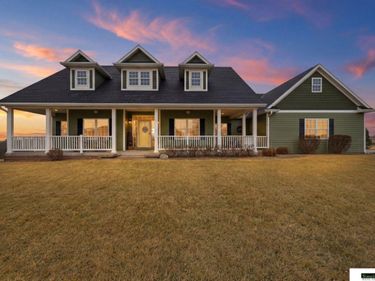 2330 SW 47Th Street, Lincoln, NE 68522