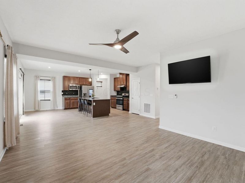 207 Haughton Lane, Lewis Center, OH 43035 Photo 24