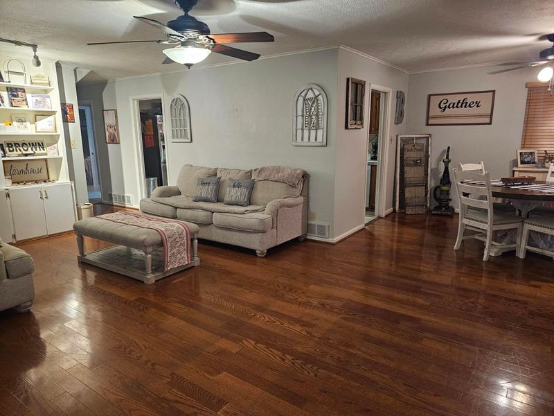 45 Shady Lane, Waverly, OH 45690 Photo 9