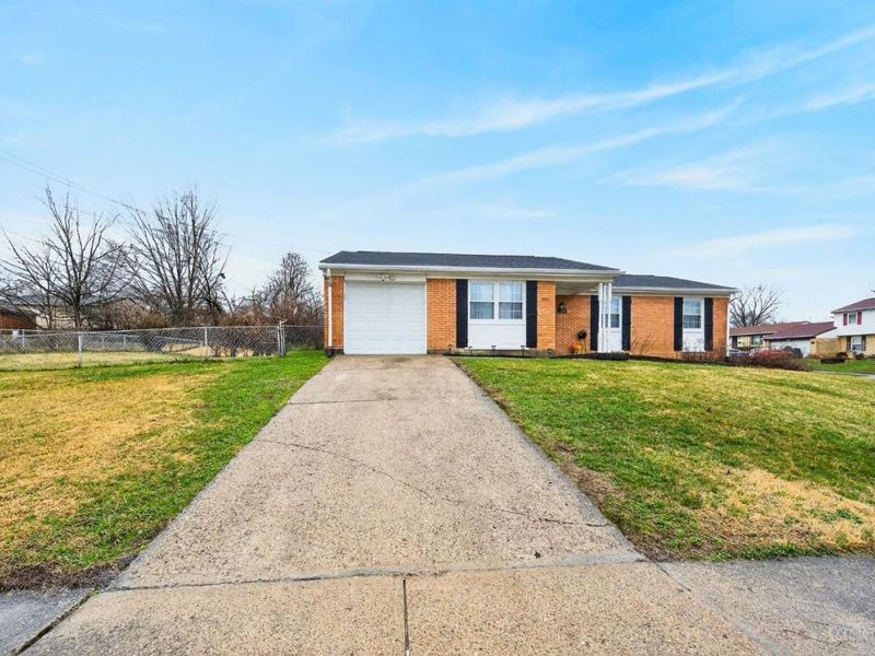 11839 Hamlet Road, Forest Park, OH 45240 Photo 3