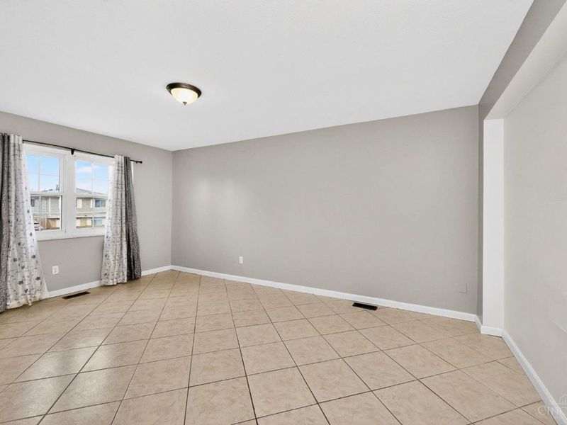 11839 Hamlet Road, Forest Park, OH 45240 Photo 9