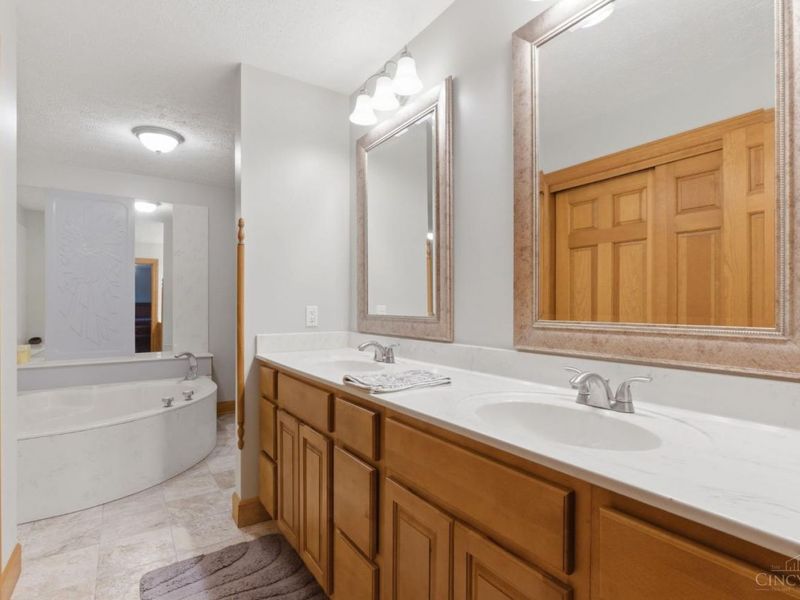 7075 Birch Creek Court, Middletown, OH 45044 Photo 34